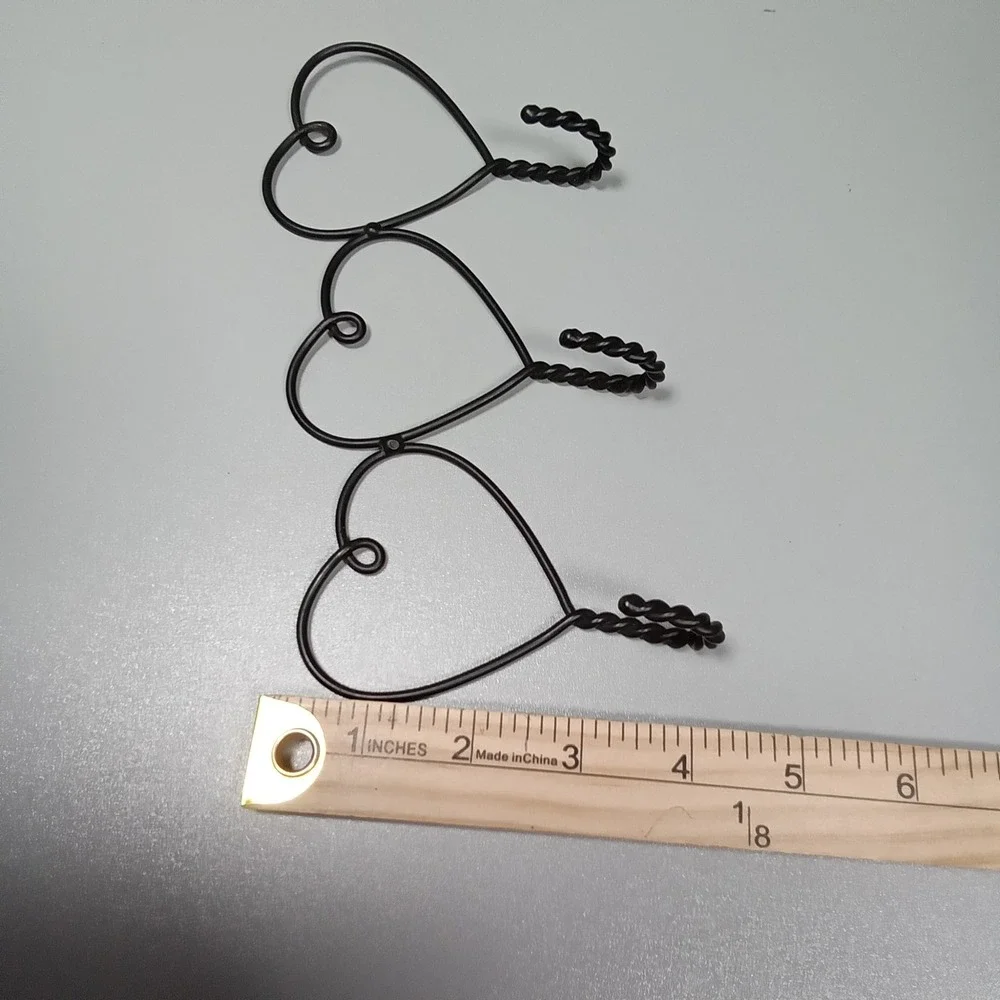 Black Twisted Wire 3 Heart‎ Wall Hook Rack Minimalist Jewelry Key Holder 8.25in